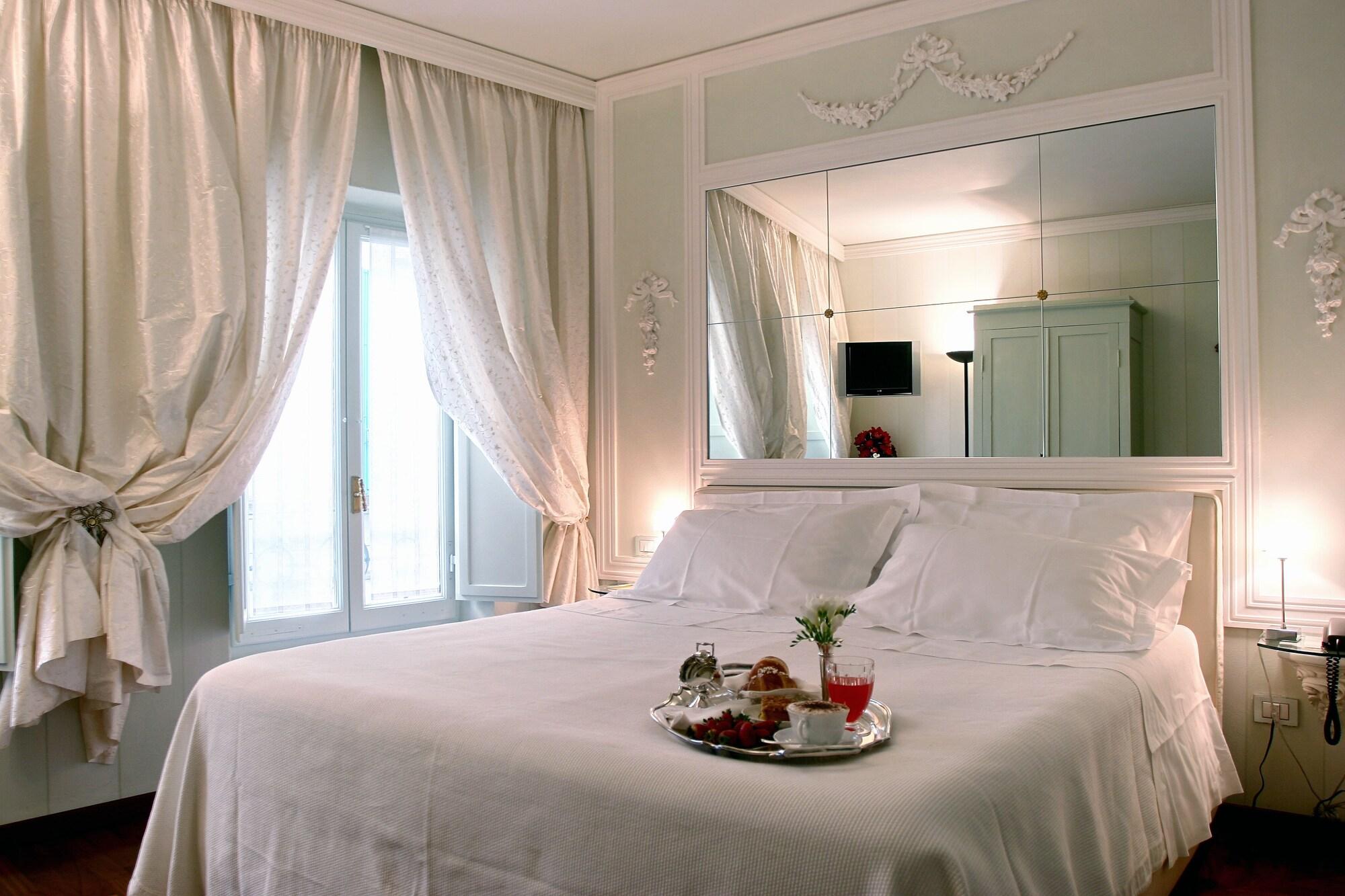 Residenza D'Epoca Campo Regio Relais Bed & Breakfast Siena Exterior foto