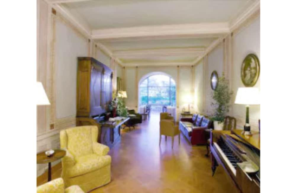 Residenza D'Epoca Campo Regio Relais Bed & Breakfast Siena Exterior foto