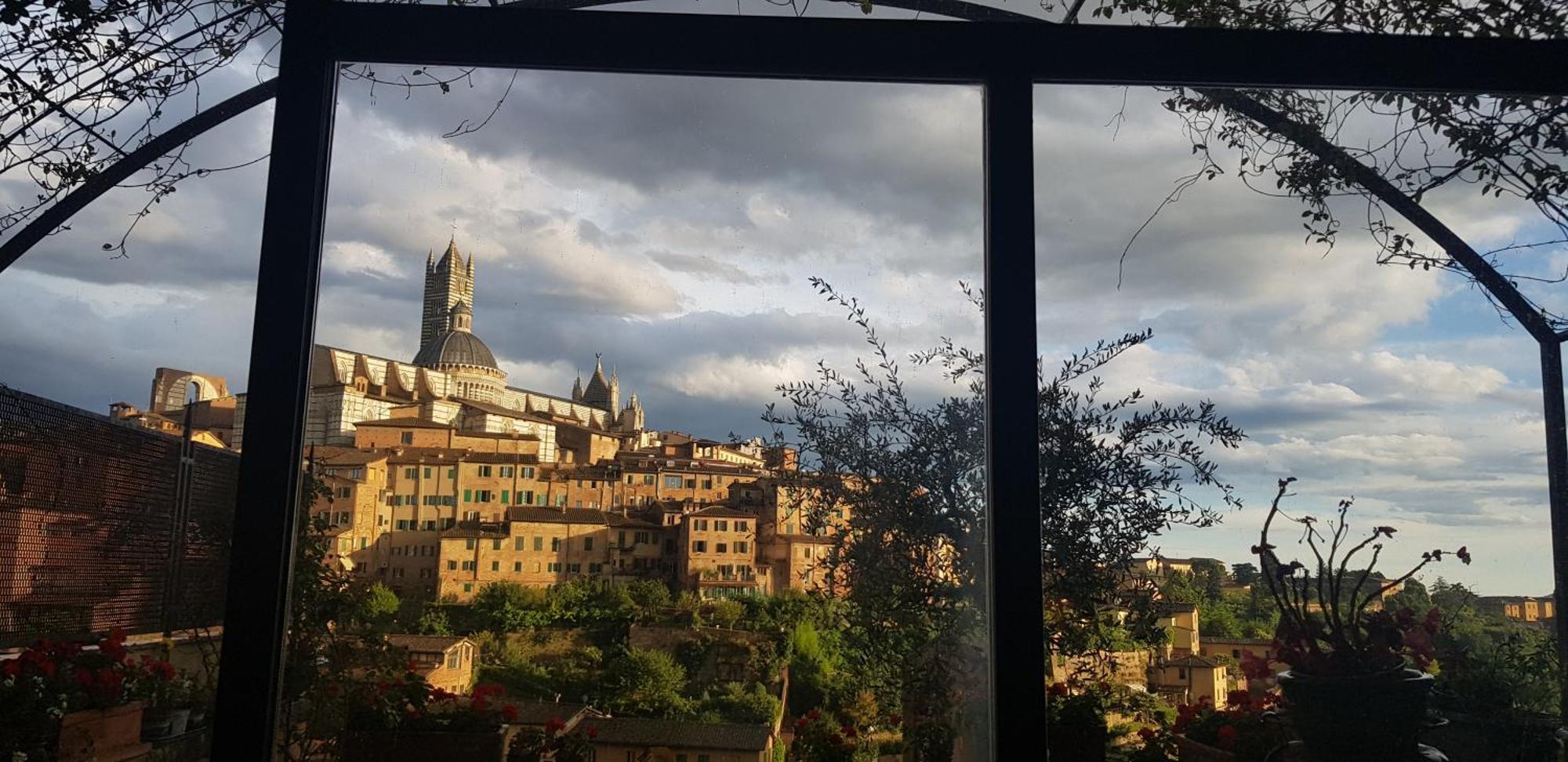 Residenza D'Epoca Campo Regio Relais Bed & Breakfast Siena Exterior foto